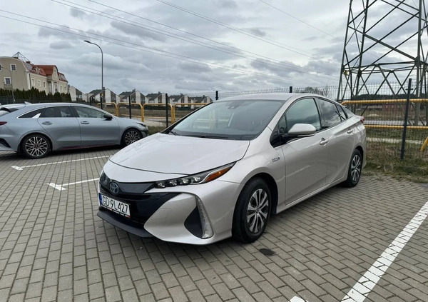 Toyota Prius cena 110700 przebieg: 107000, rok produkcji 2020 z Gdańsk małe 154